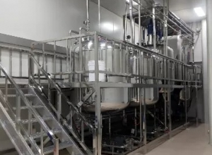 江蘇英科(上市公司)采購(gòu)的免洗洗手液生產(chǎn)線